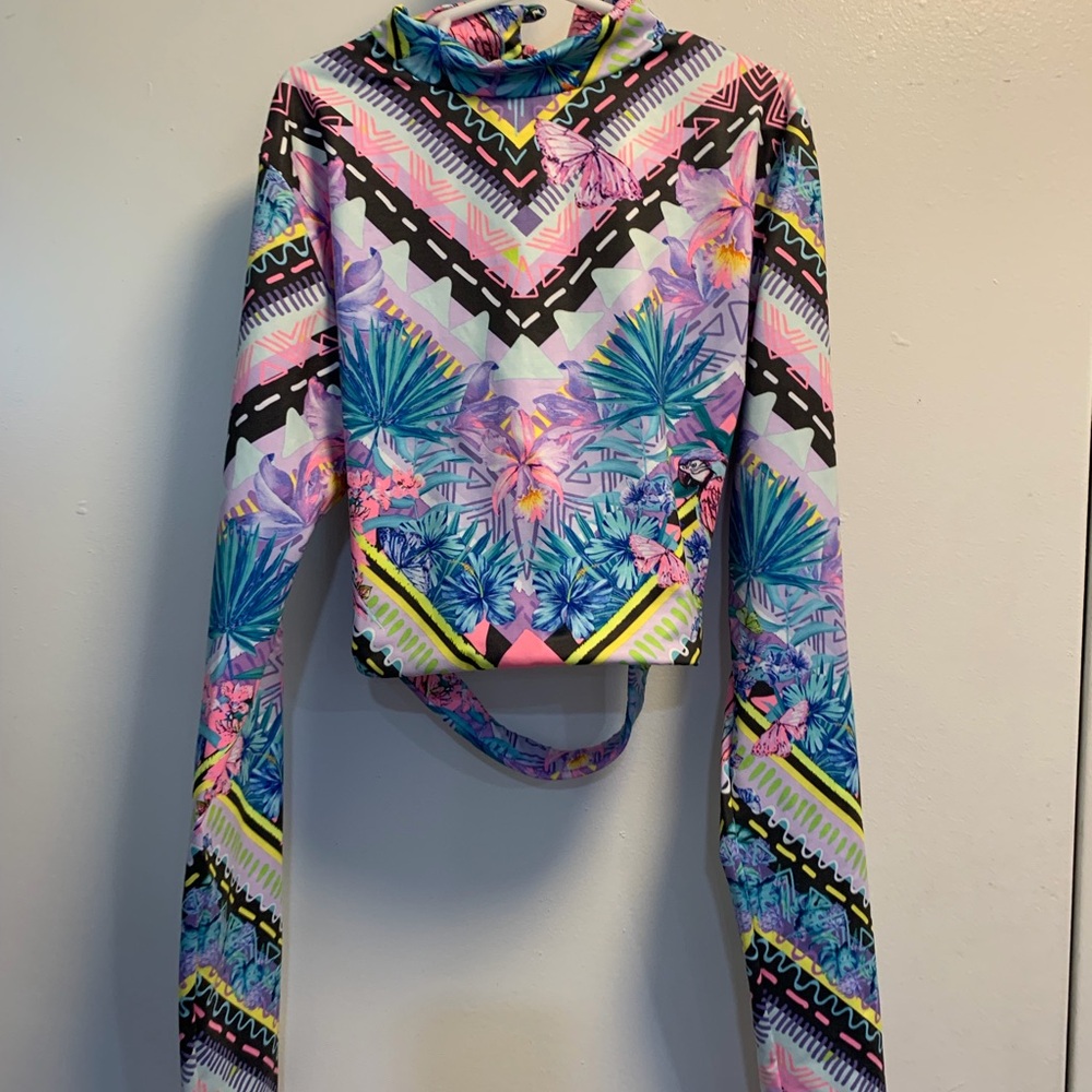 Granadina  Vibrant Patterned Crop Swim Top